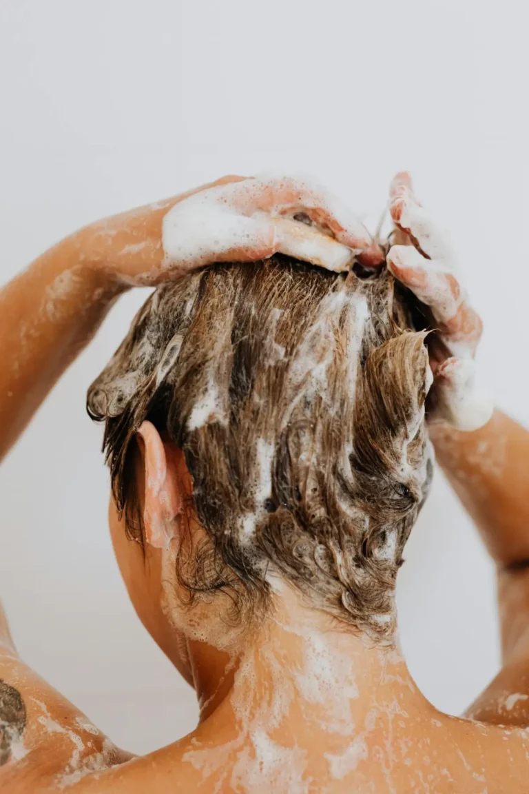 How to Wash Hair Properly to Look Amazing